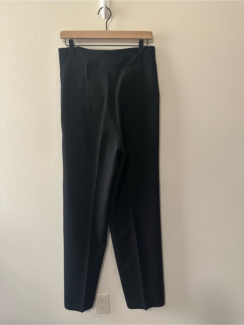 Aritzia Babaton Jermaine pant dressy office black DSW1-6530-19 size 6 - Picture 3 of 9